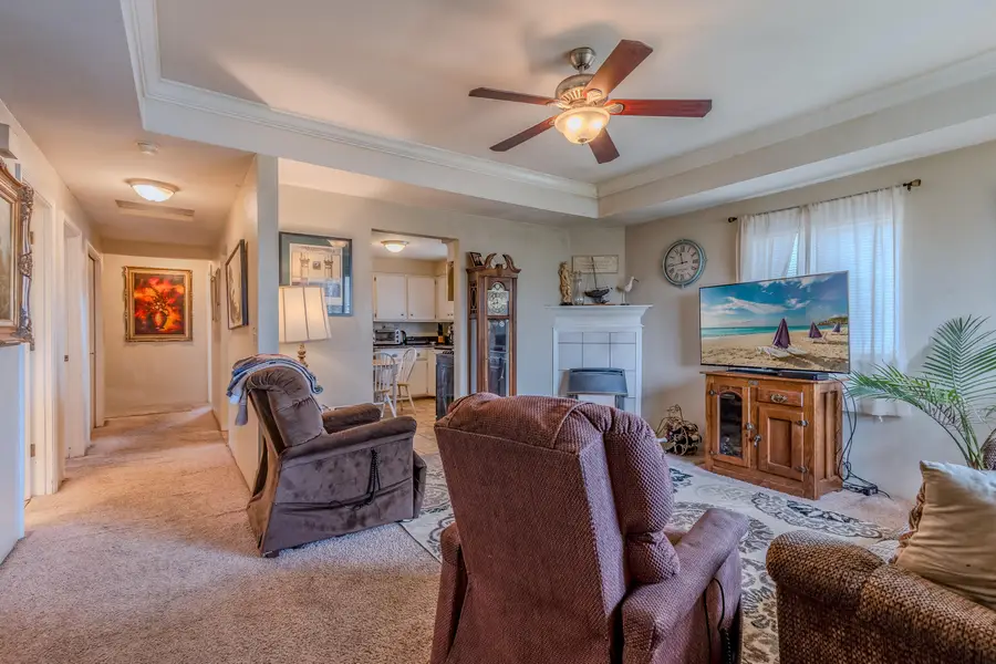 2082 College Way, Medford, OR 97504 - #2