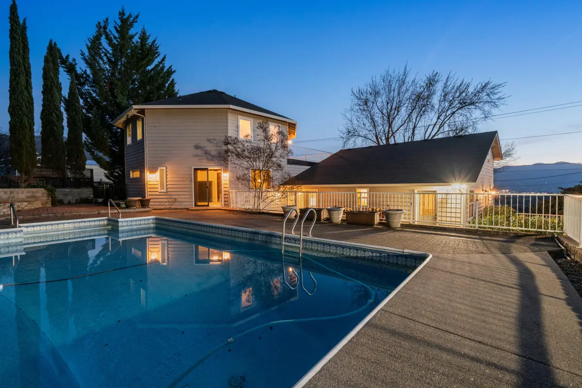 4935 Cherry Lane, Medford, OR 97504 - #1