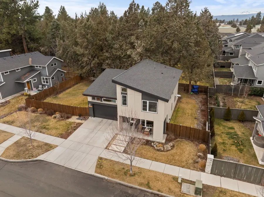 61547 SE Lincoln Lane, Bend, OR 97702 - #3