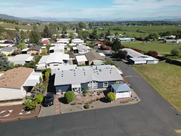 3955 S Stage Road #93, Medford, OR 97501