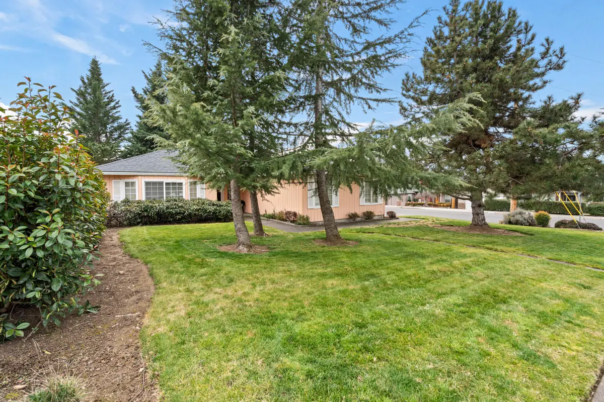 3402 Lone Pine Road, Medford, OR 97504 - #1