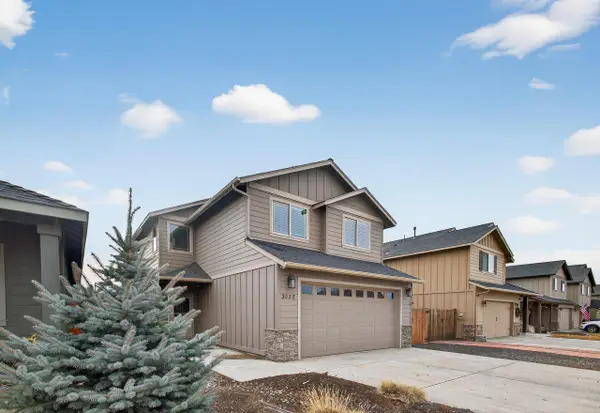3022 NW Boxelder Avenue, Redmond, OR 97756