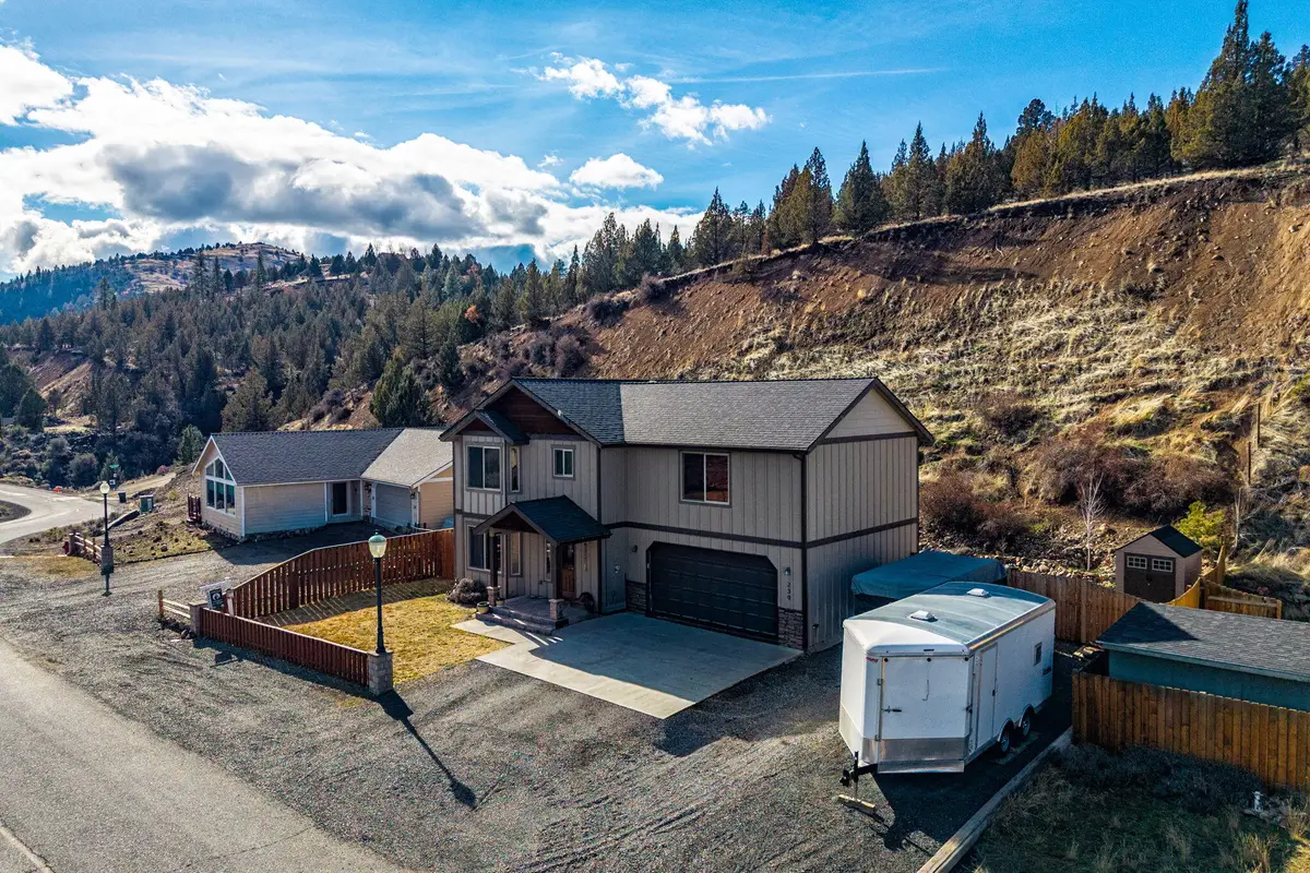 239 Elkview Drive, Canyon City, OR 97820 - #1