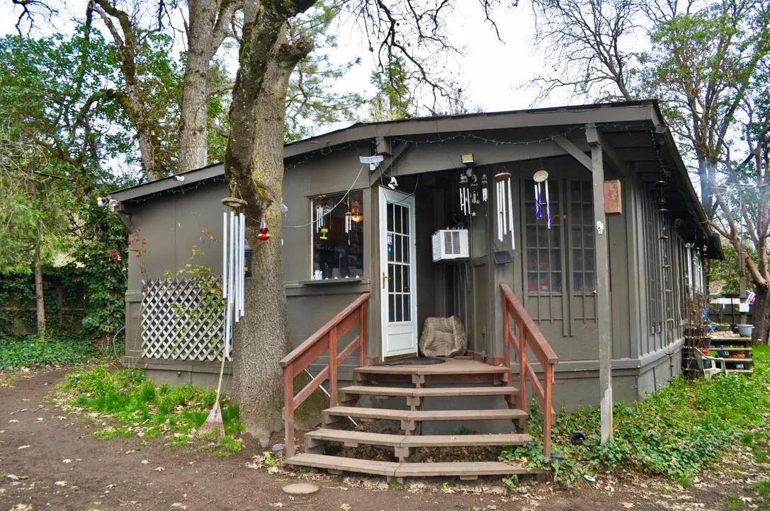 10585 Blackwell Road, Central Point, OR 97502 - #1