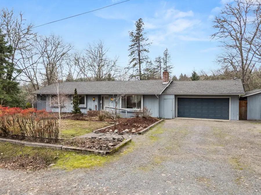 262 Lathrop Lane, Grants Pass, OR 97526 - #3