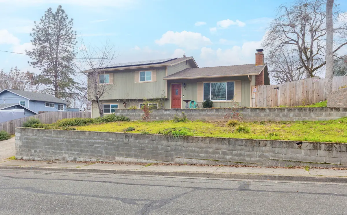 58 SW Western Avenue, Grants Pass, OR 97526 - #1