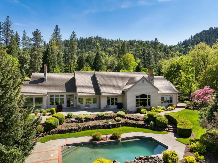 3396 Foots Creek Road, Gold Hill, OR 97525 - #3