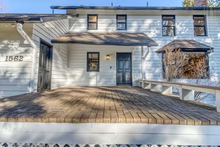 1562 NW Vicksburg Avenue, Bend, OR 97703 - #2