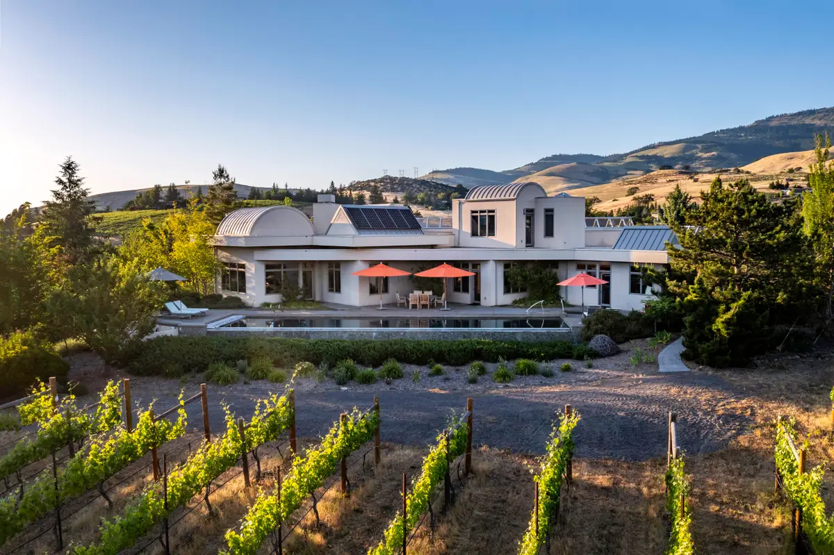 786 Pompadour Drive, Ashland, OR 97520 - #1