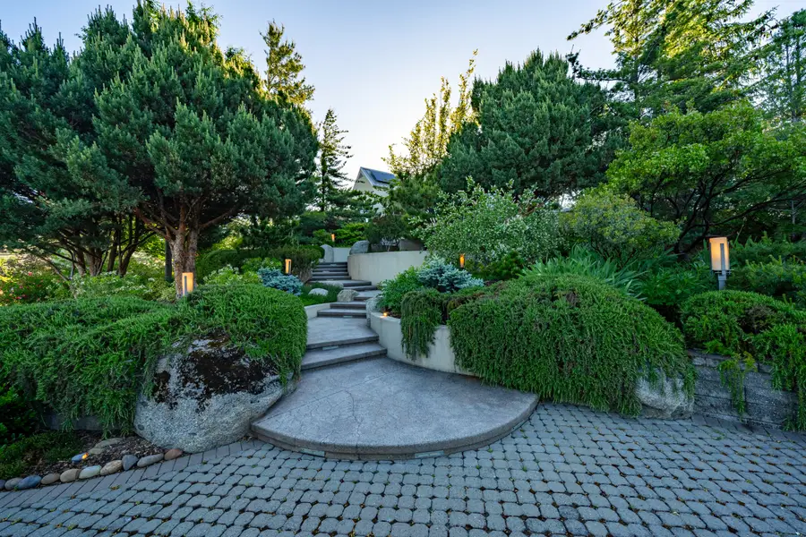 786 Pompadour Drive, Ashland, OR 97520 - #3