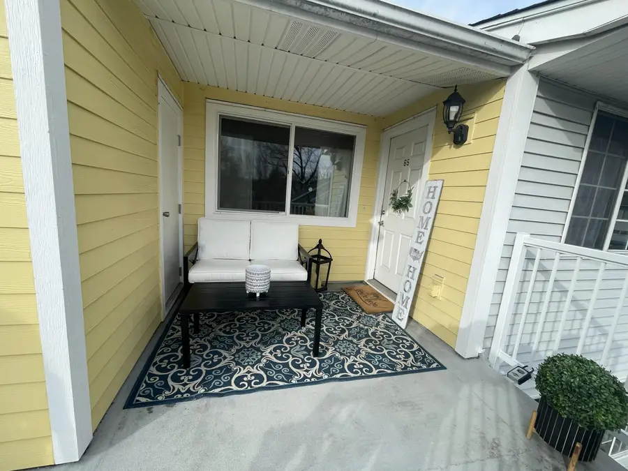 2101 Poplar Drive #65, Medford, OR 97504 - #2