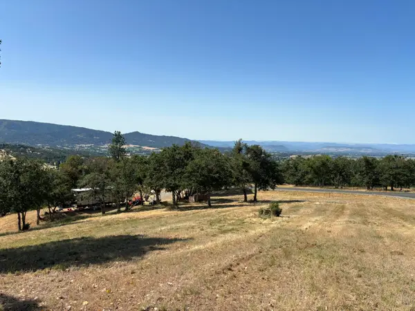 3555 S Stage Road #lot 3, Medford, OR 97501