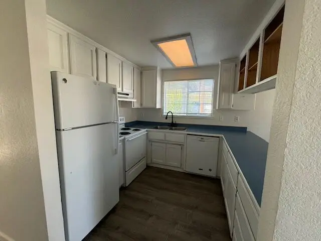 210 W Main Street, Rogue River, OR 97537 - #3