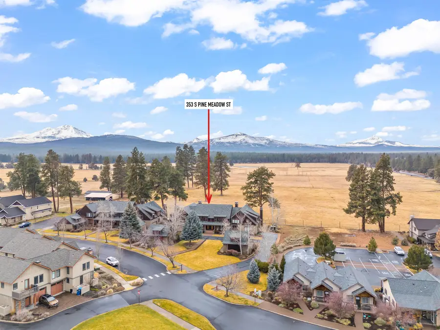 353 S Pine Meadow Street #8, Sisters, OR 97759 - #2