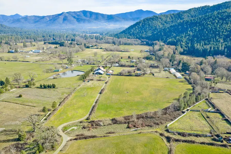 320 Caves Camp Road, Williams, OR 97544 - #2