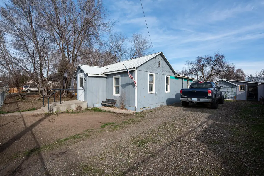 544 NE Garner Street, Prineville, OR 97754 - #3