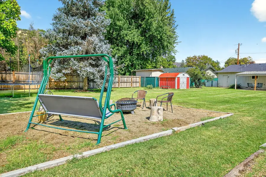 Kellogg Street, Gold Hill, OR 97525 - #3
