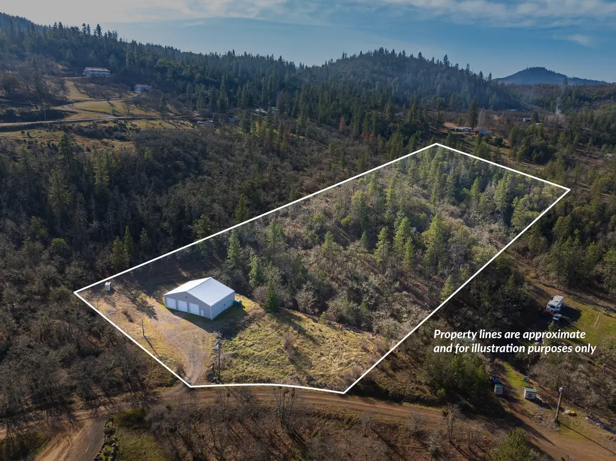 365 White Tail Drive, Eagle Point, OR 97524 - #1