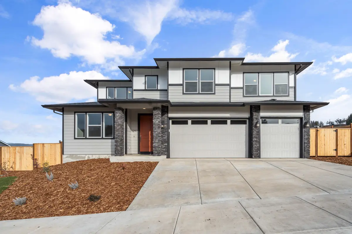 1153 Pumpkin Ridge Drive #322, Eagle Point, OR 97524 - #1