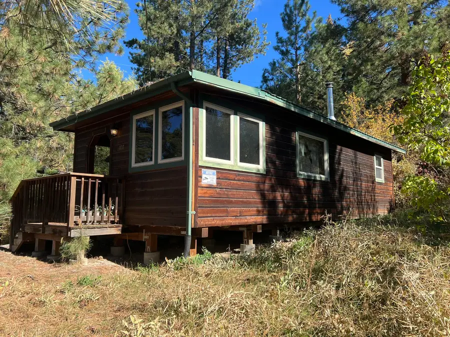 109 S 3rd Avenue S #1, Chiloquin, OR 97624 - #3