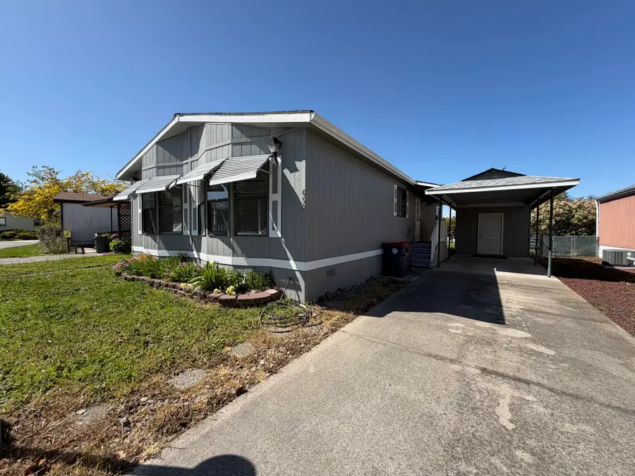 650 Hedy Jayne, Medford, OR 97501 - #3