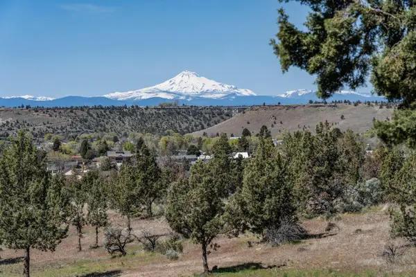 SE Claremont Drive #Parcel 1401, Madras, OR 97741