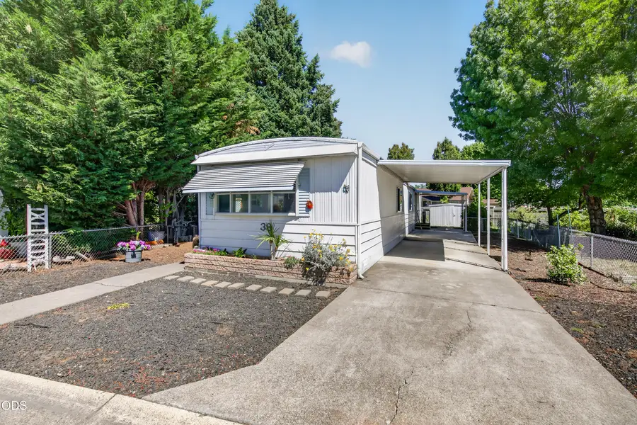 3431 S Pacific Highway #SPC 38, Medford, OR 97501 - #2