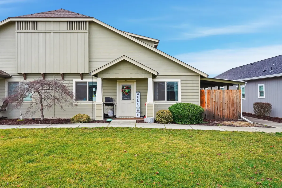 171 Mellecker Way, Medford, OR 97501 - #1