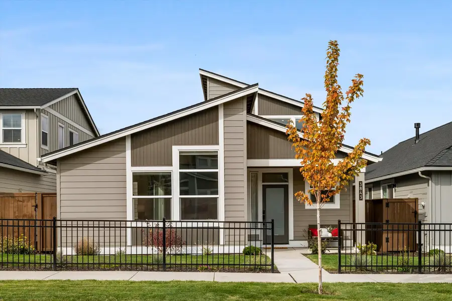 3843 NE Petrosa Avenue, Bend, OR 97701 - #2
