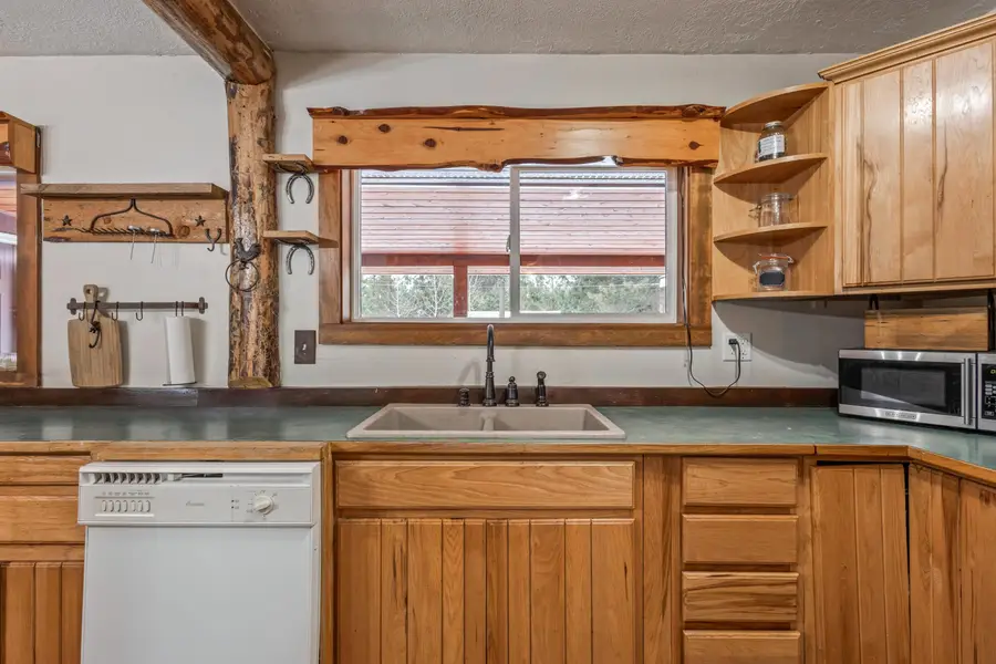 52531 Lost Ponderosa Road, La Pine, OR 97739 - #3