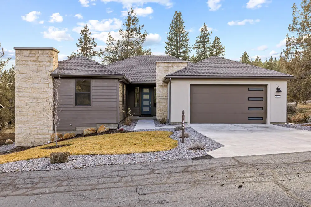 1092 Timber Ridge, Klamath Falls, OR 97601 - #1