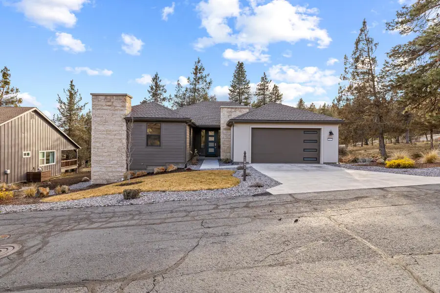 1092 Timber Ridge, Klamath Falls, OR 97601 - #2