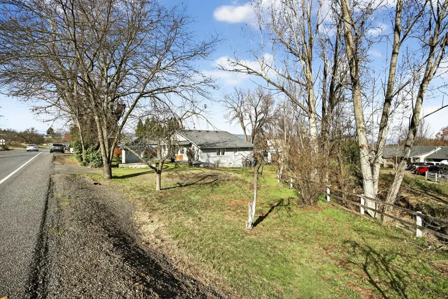 3418 S Stage Road, Medford, OR 97501 - #3