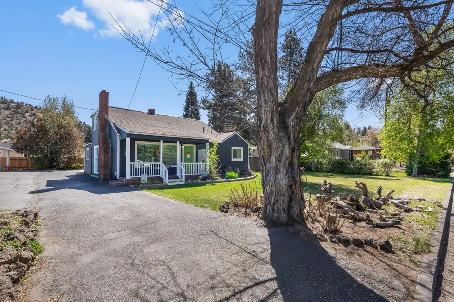 924 NE 9th Street, Bend, OR 97701 - #2