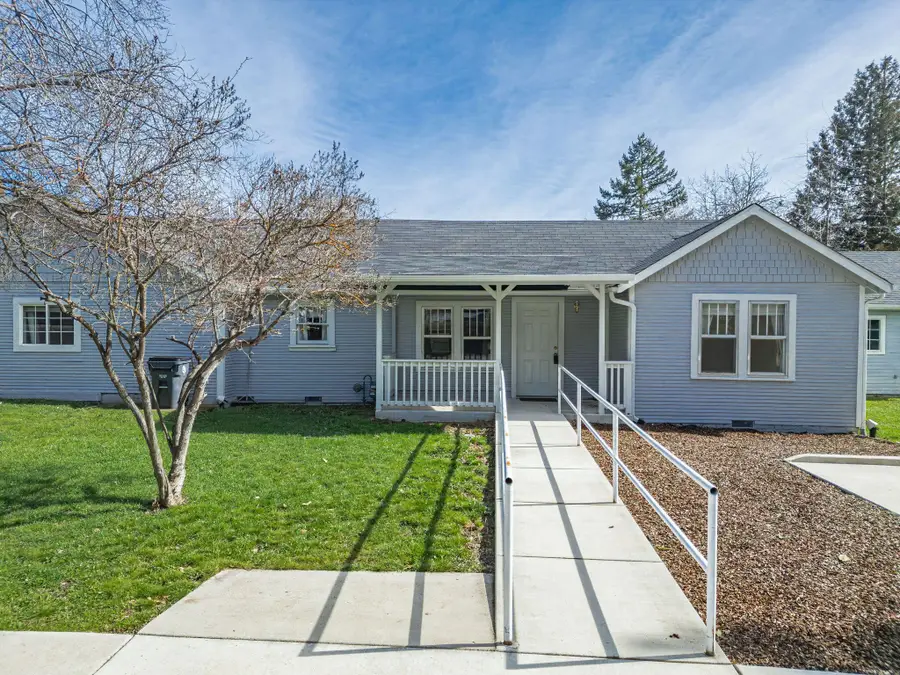 2165 Crestbrook Road, Medford, OR 97504 - #2