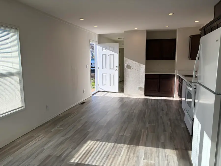 460 Arnos Street #78, Talent, OR 97540 - #3