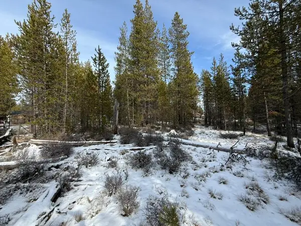 52842 Bridge Drive, La Pine, OR 97739