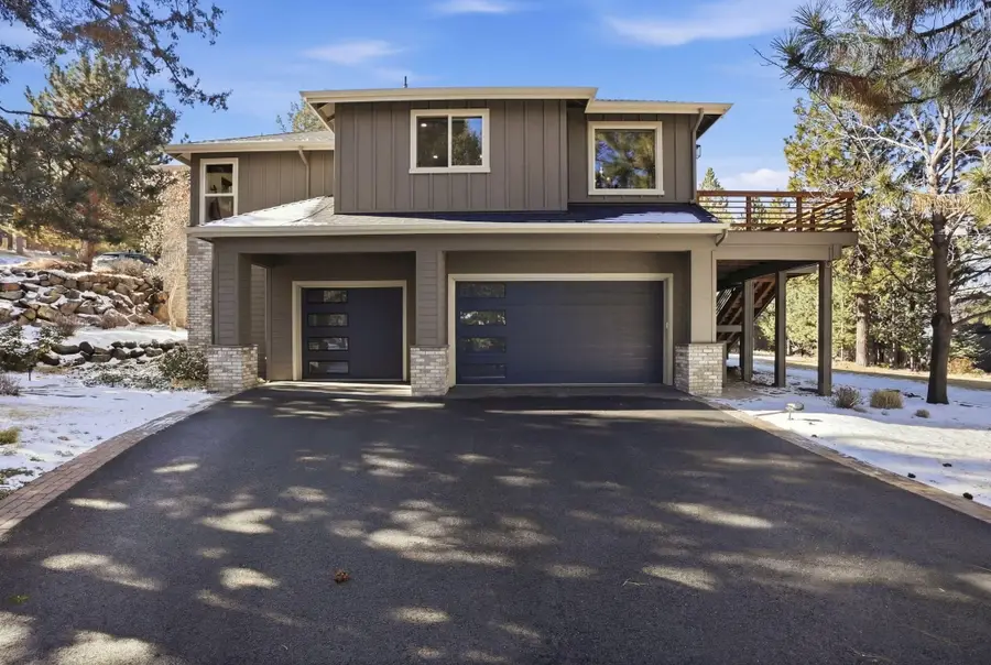 3374 NW Windwood Way, Bend, OR 97703 - #3