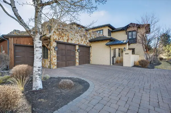 65653 Swallows Nest Lane, Bend, OR 97701