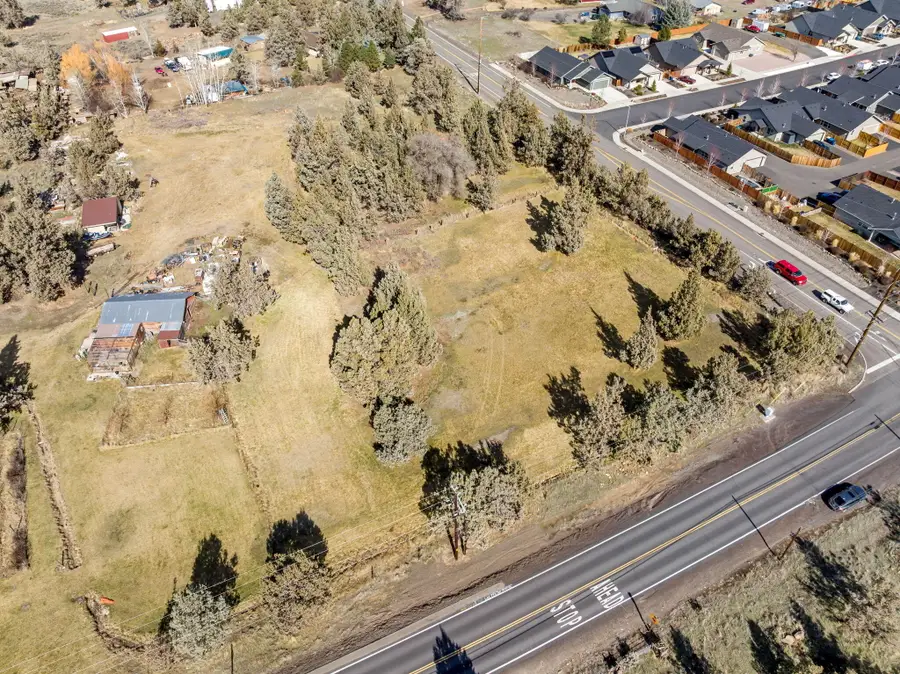 3625 W Antler Avenue, Redmond, OR 97756 - #3