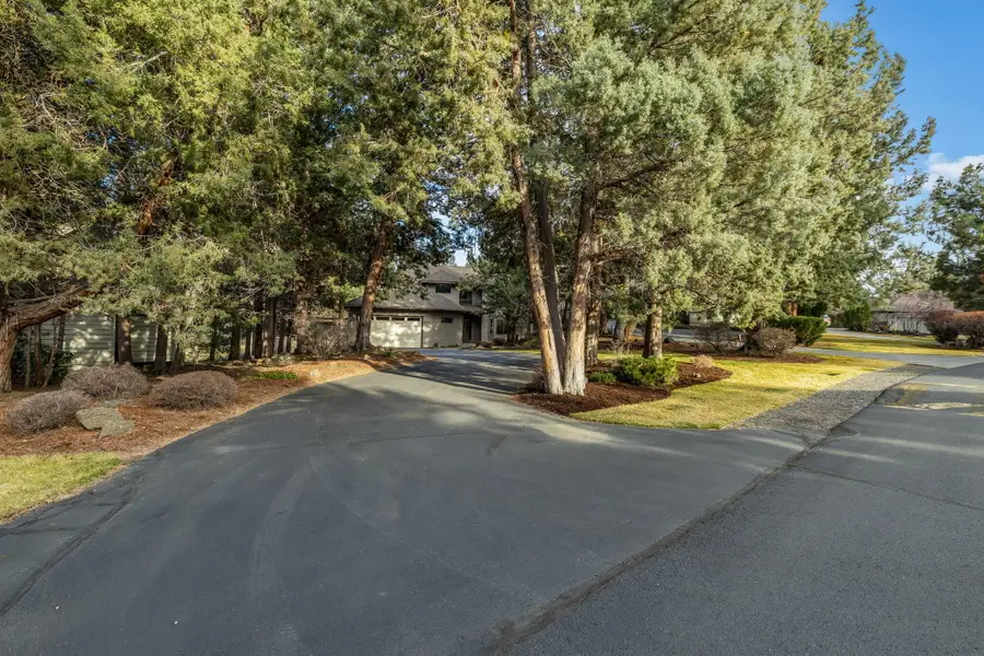 3178 NW Clubhouse Drive, Bend, OR 97703 - #3