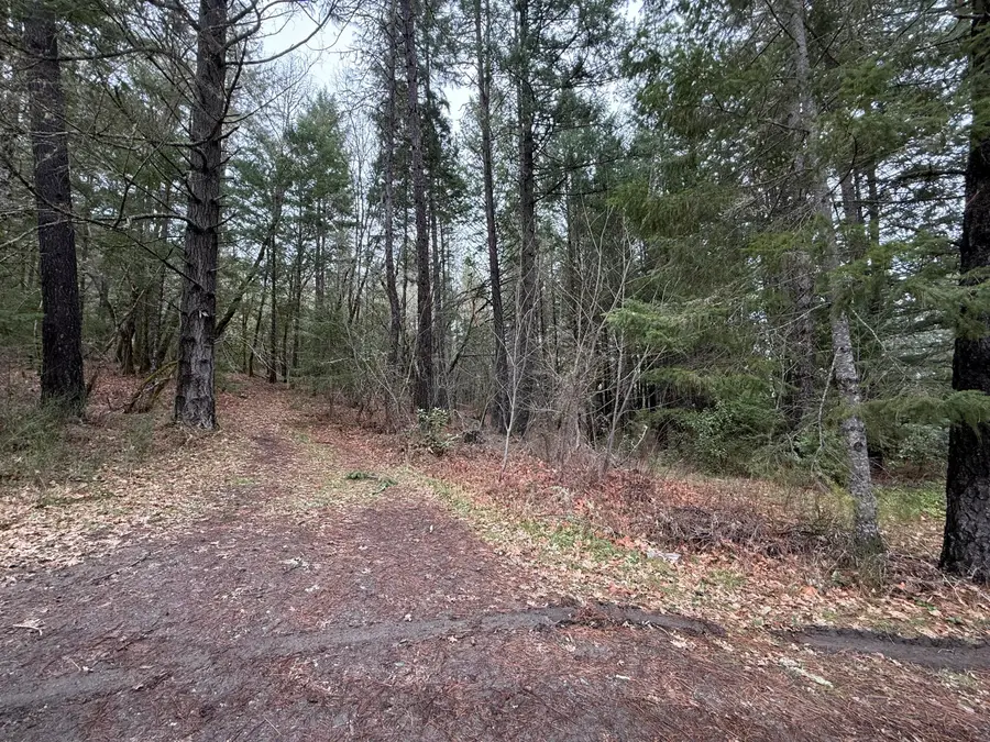 908 Riverbanks Road, Grants Pass, OR 97527 - #2