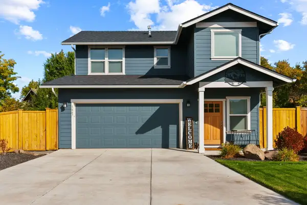 1667 SW Black Butte Court, Redmond, OR 97756