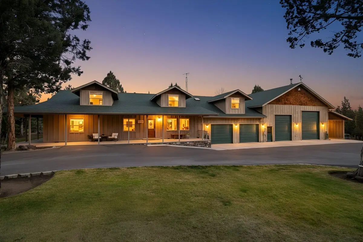 6323 SE Cedar Hills Court, Prineville, OR 97754 - #1