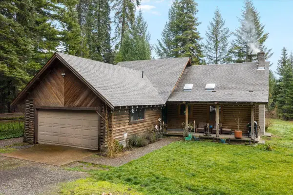 48 Mill Creek Drive, Prospect, OR 97536