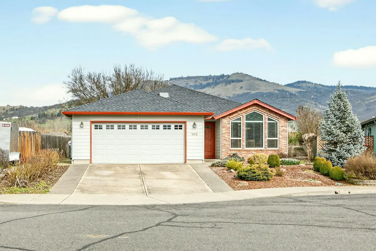 160 Meadow View Drive, Phoenix, OR 97535 - #1