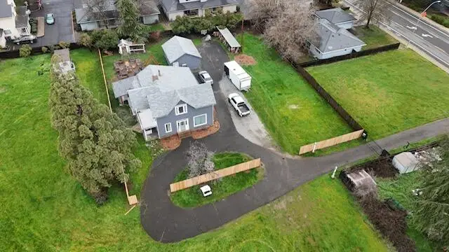 1007 Garfield Street, Medford, OR 97501 - #2