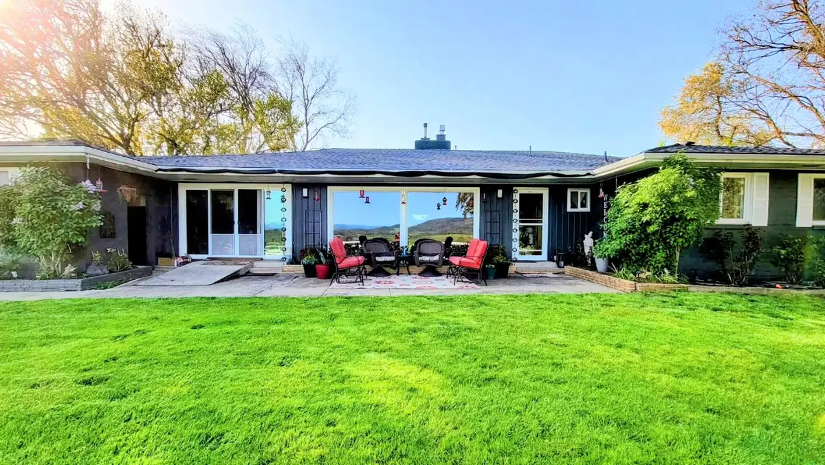120 Hammel Road, Eagle Point, OR 97524 - #1