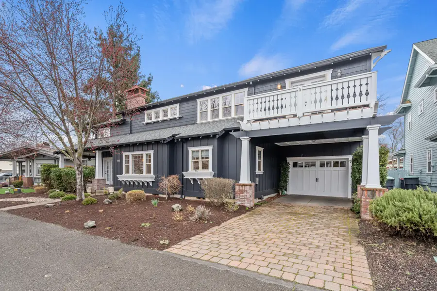110 Taylor Street, Jacksonville, OR 97530 - #3
