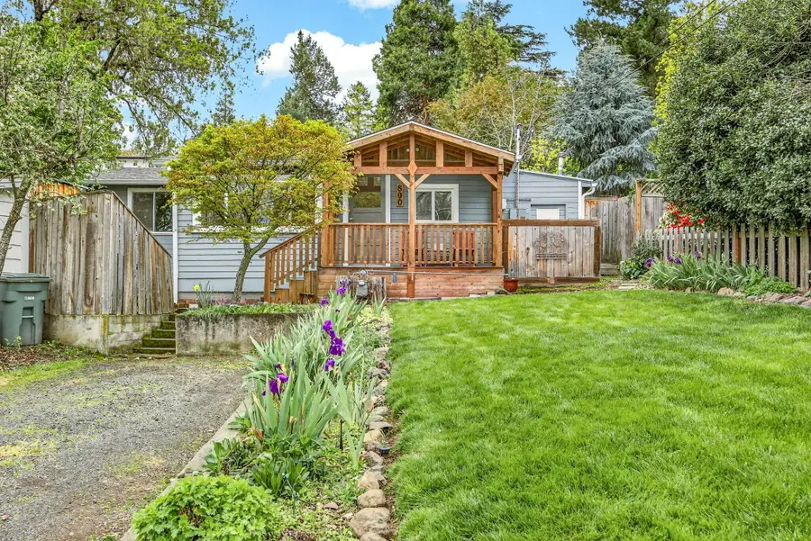 800 Ashland Street, Ashland, OR 97520 - #2